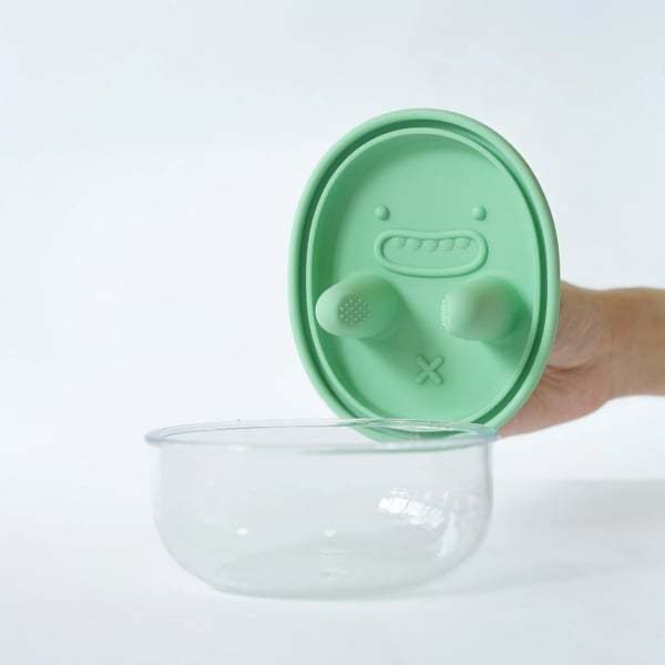 Green No-Mess Snack Container
